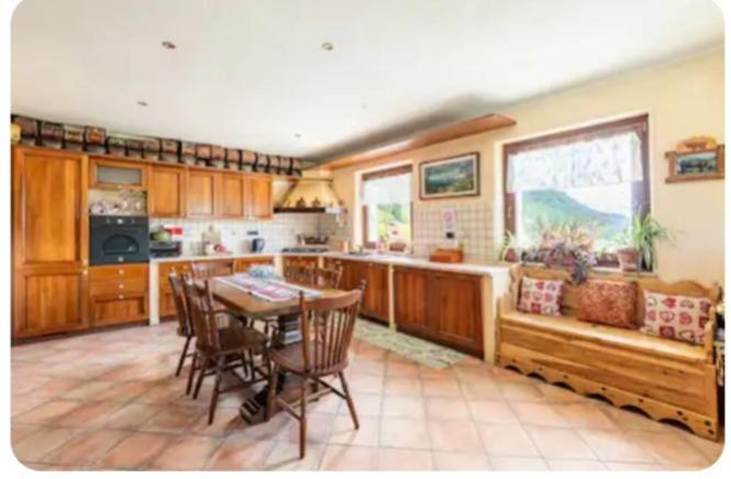 Brissogne La Maison Rose מראה חיצוני תמונה